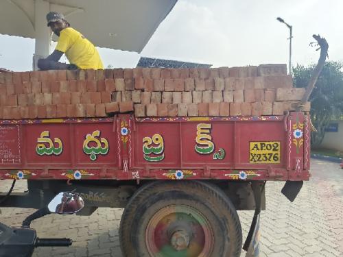 1000263825